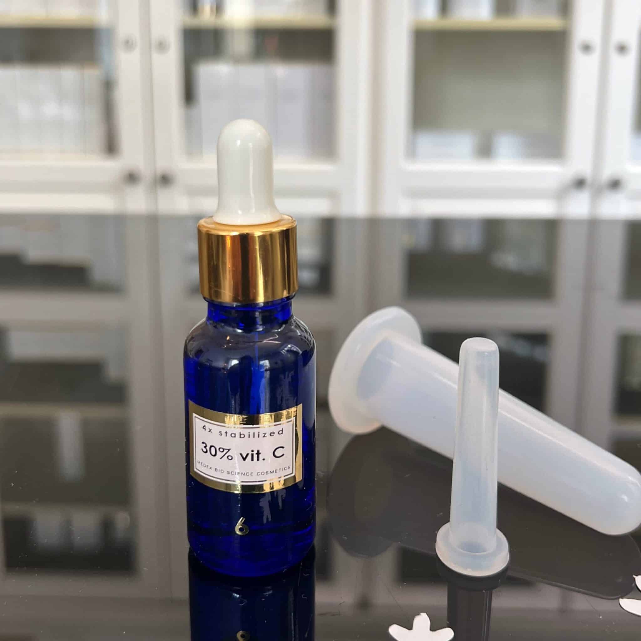 20 ml. Vit. C Serum inkl. 2 små cupper