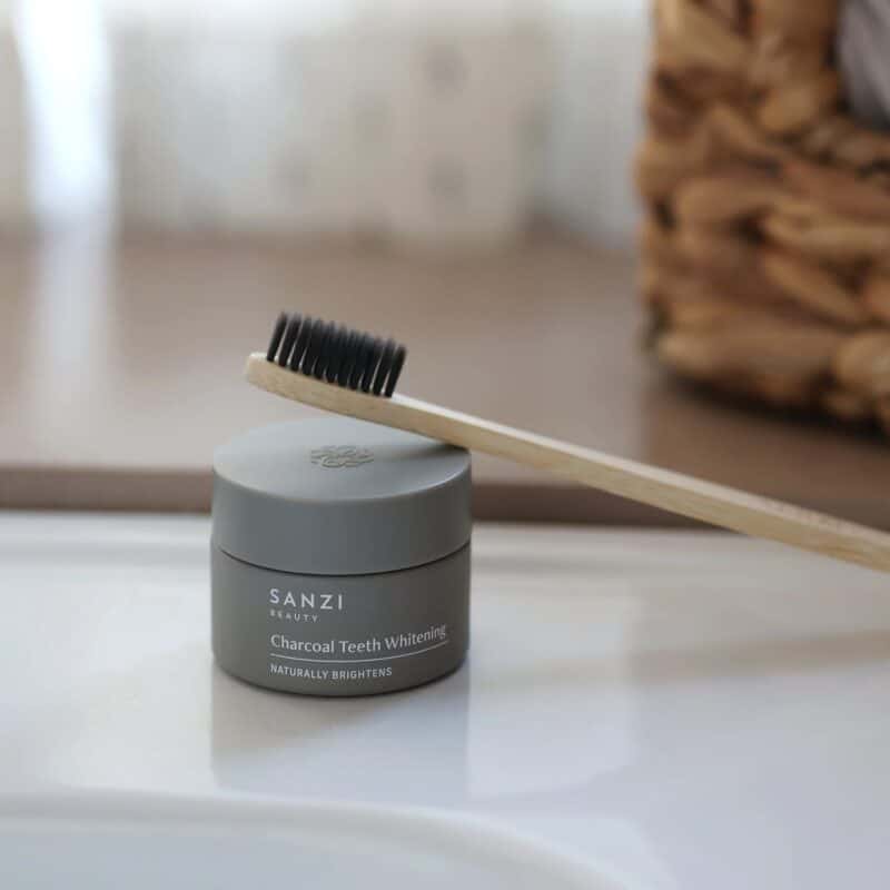 AKTIVT KUL TANDBLEGNING 30 ML inkl.tandbørste