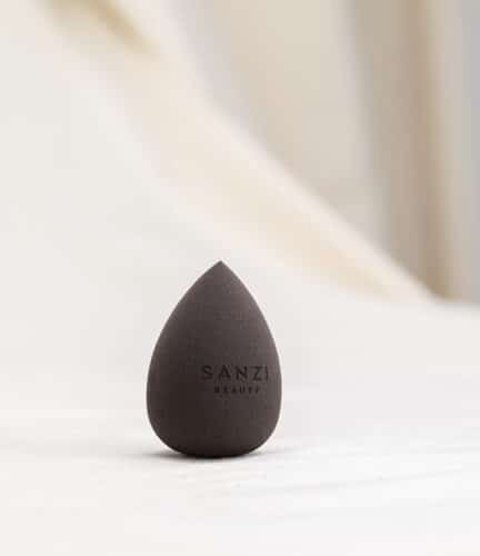 MAKEUP SPONGE & BLENDER